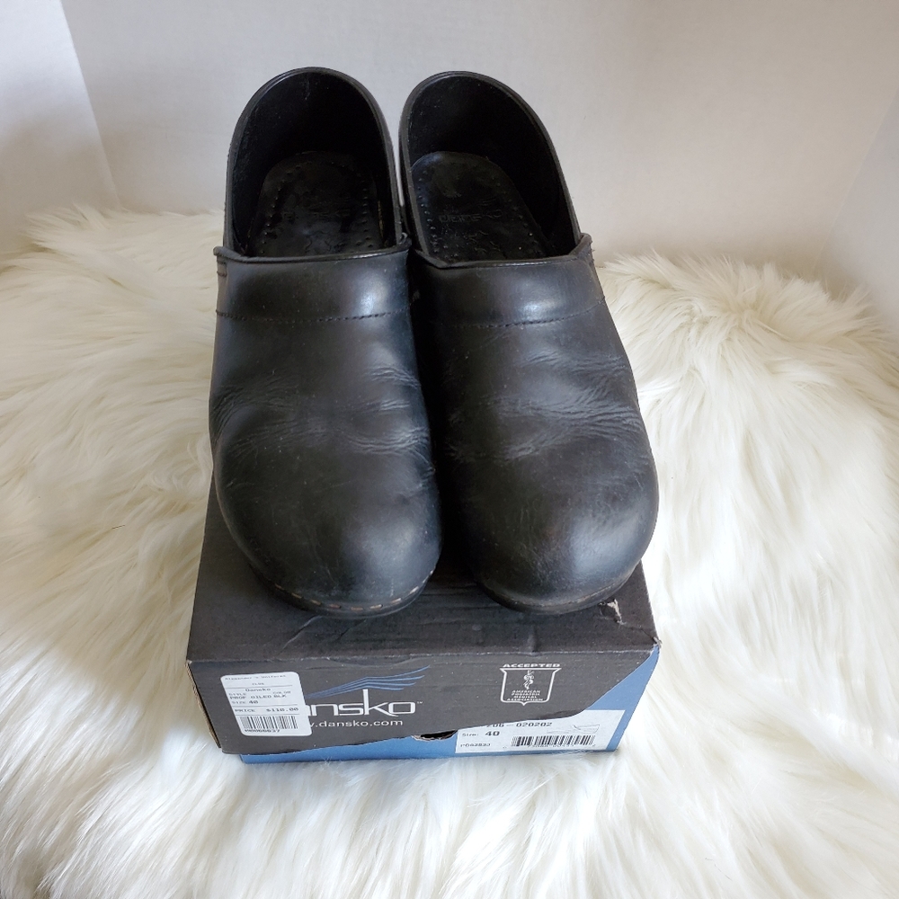 DANSKO Professional Black Oiled Clogs, Size 40